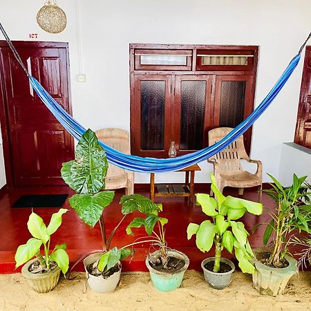 Tropicana Home Stay Arugam Bay Eksteriør billede
